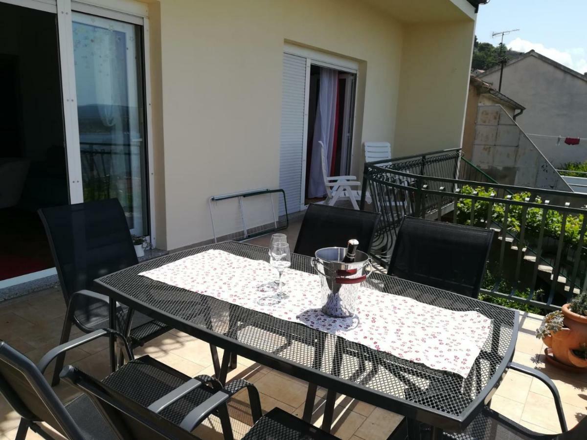 Apartman Betty Sibenik Luaran gambar